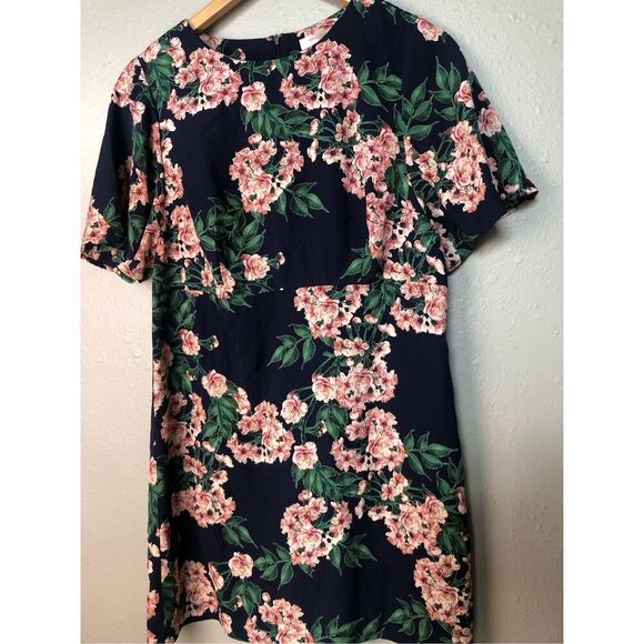 Forever 21 Spring Floral Mini Dress Fluttered Sleeve Size L - Picture 1 of 11
